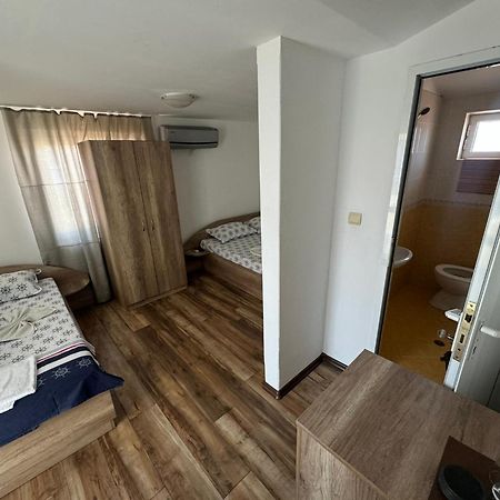 Къща За Гости Перфекто Chernomorets Exterior foto