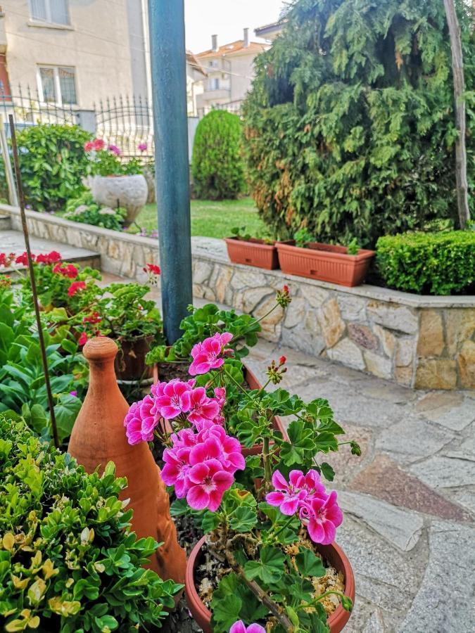 Къща За Гости Перфекто Chernomorets Exterior foto